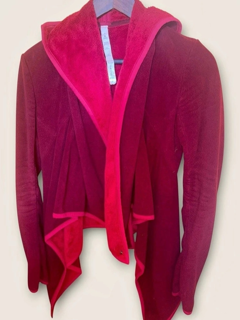 Y2K Lululemon Presence Of Mind Jacket Deepest Cranberry size 6